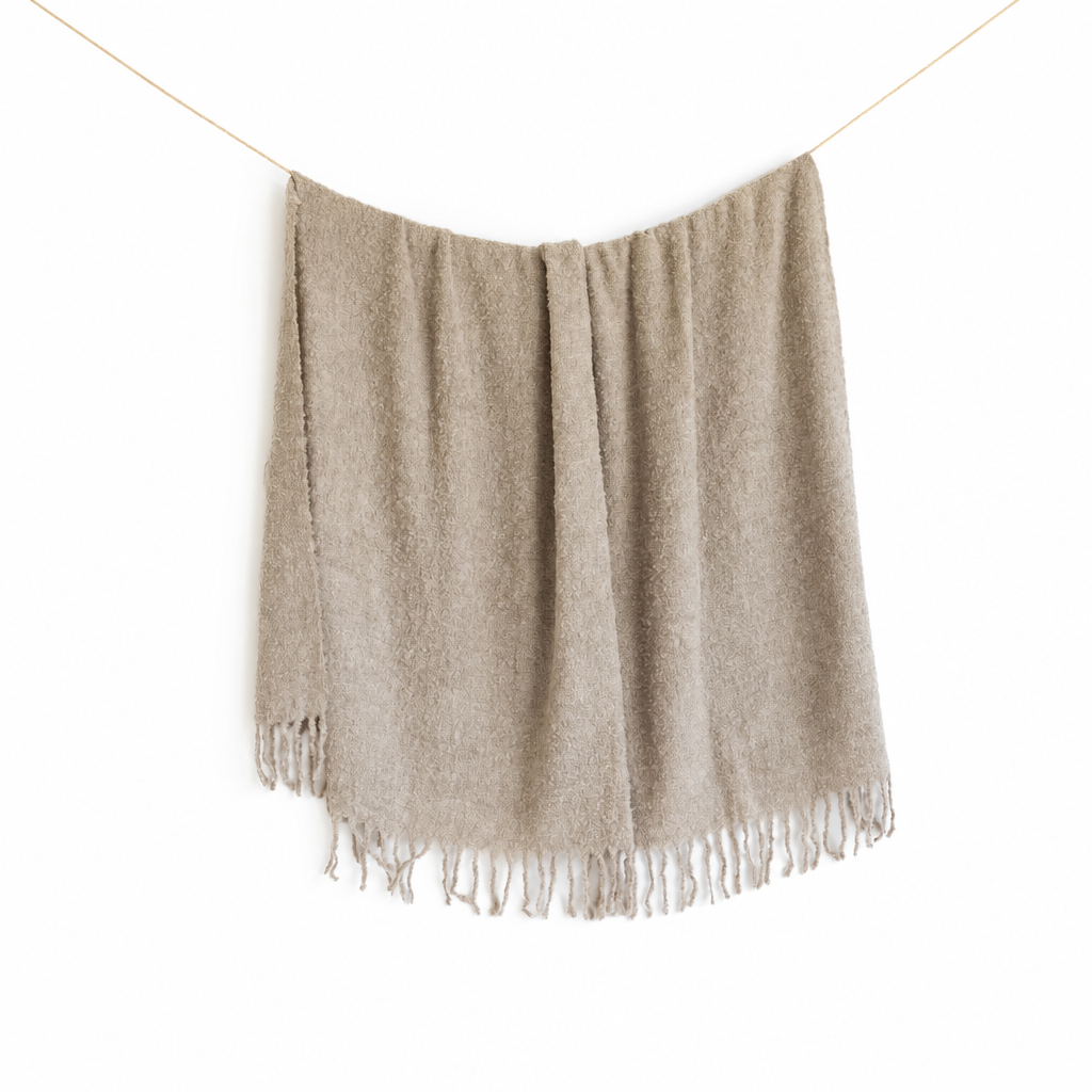 Brown Mist handloomed alpaca bouclé throw blanket, made in Peru